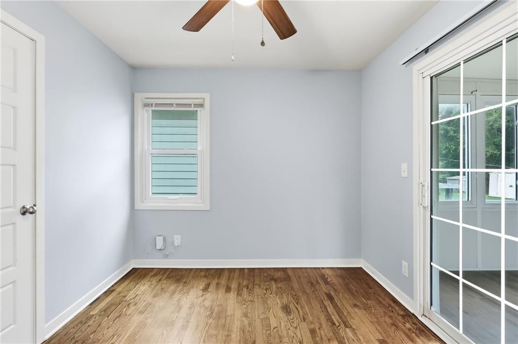 4912 N Smalley Avenue — photo 22
