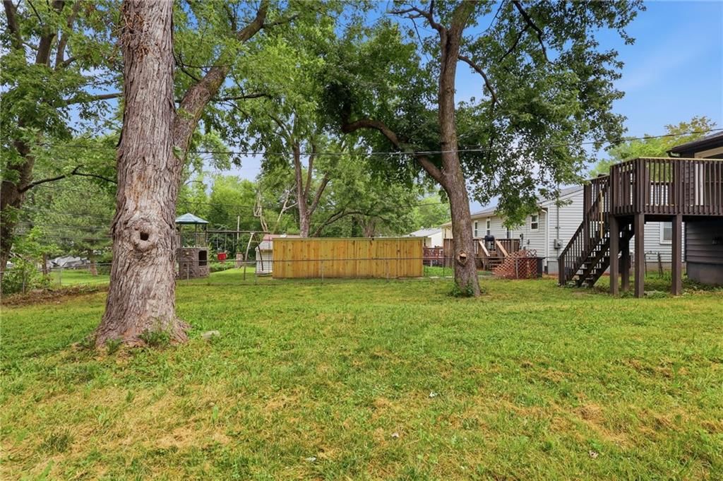 4912 N Smalley Avenue — photo 39