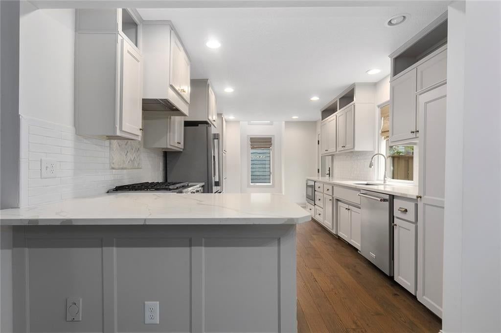 331 Westwoods Circle — photo 4