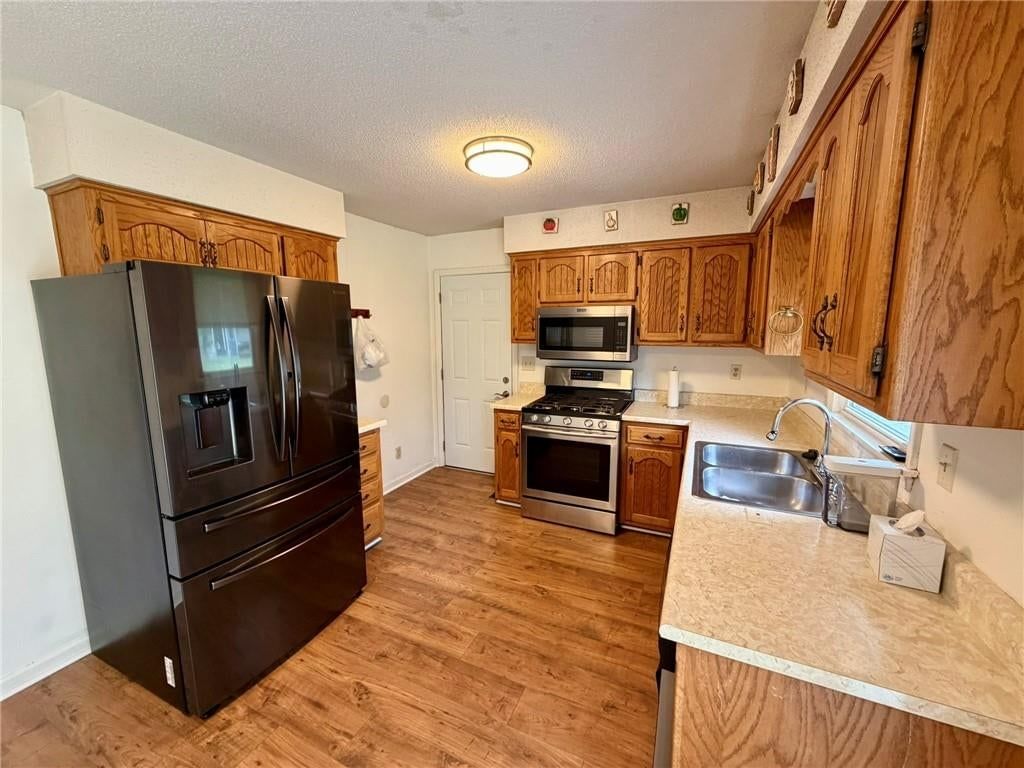 404 Creach Drive — photo 8
