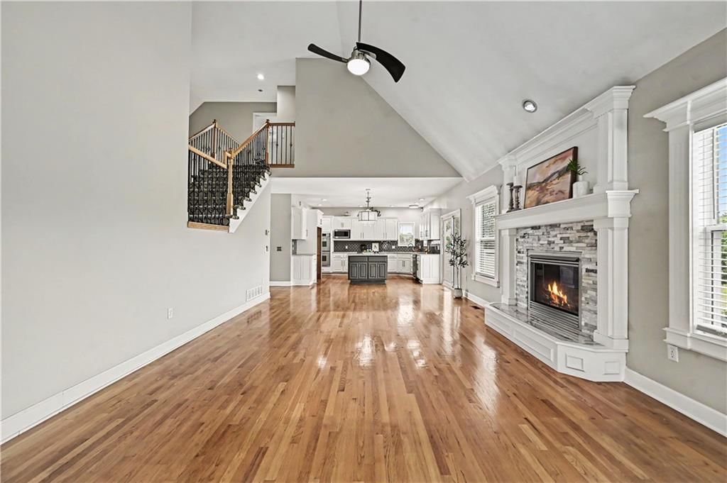 8718 Ridgeway Court — photo 9