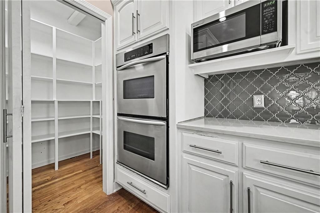 8718 Ridgeway Court — photo 16