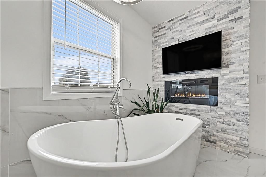 8718 Ridgeway Court — photo 22
