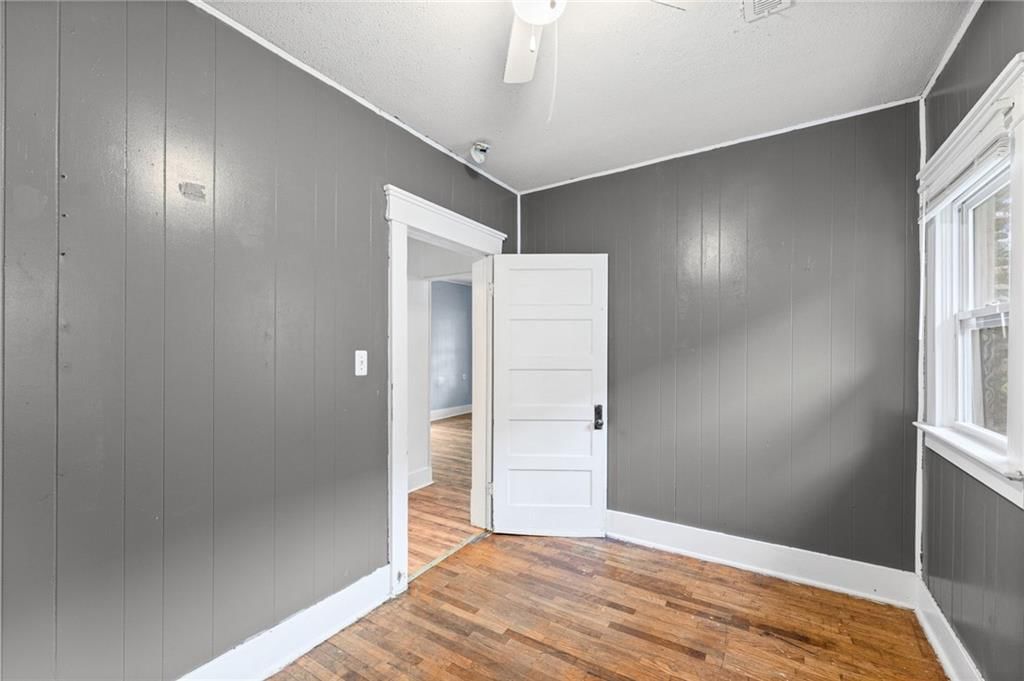 707 S Tremont Avenue — photo 19