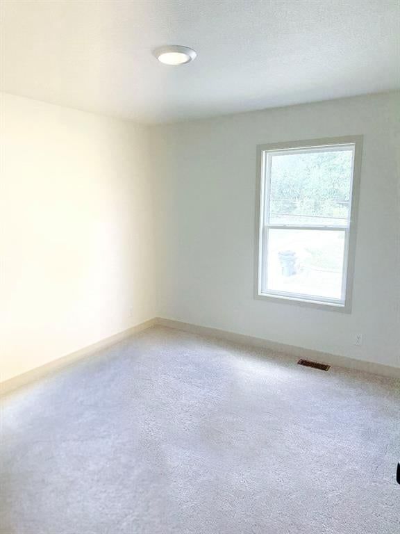 800 SW South Avenue — photo 10