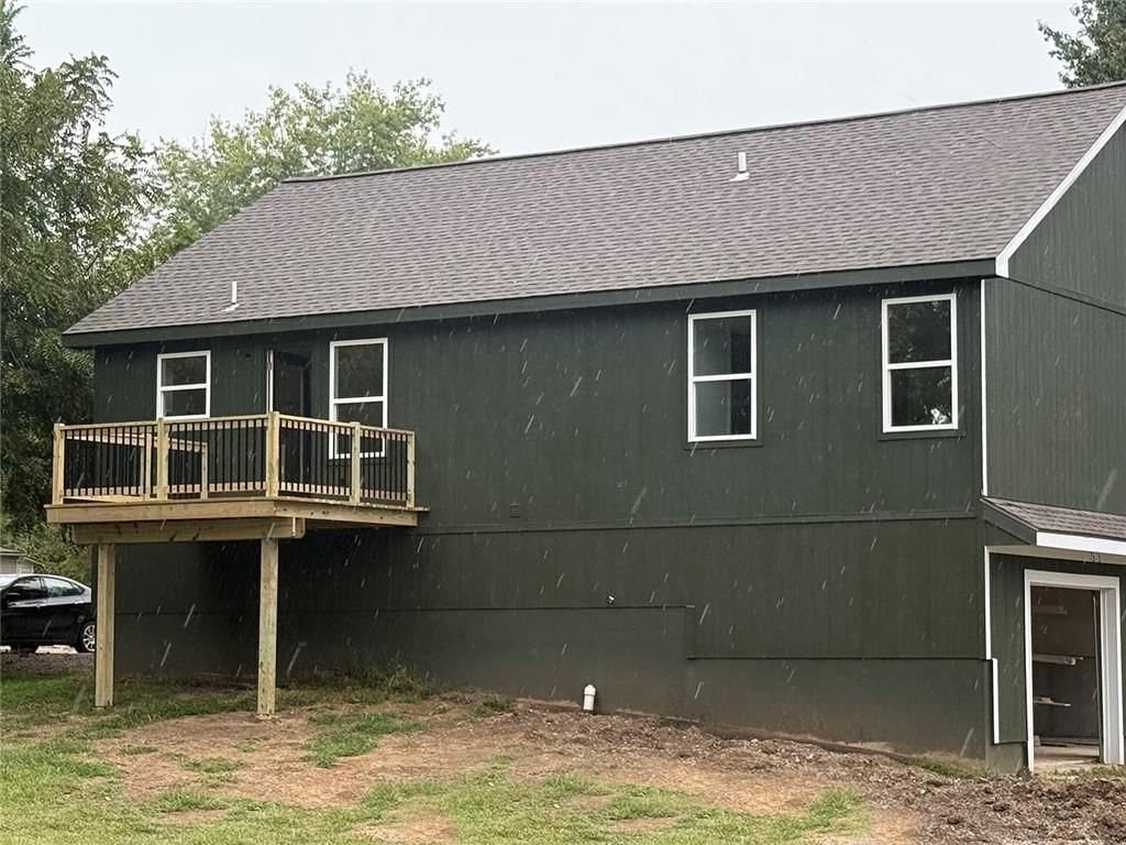 800 SW South Avenue — photo 16