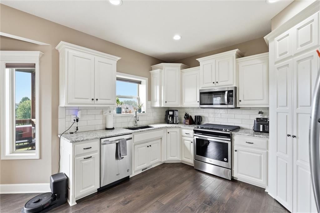 601 Englewood Drive — photo 16