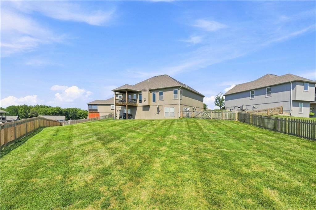 601 Englewood Drive — photo 37