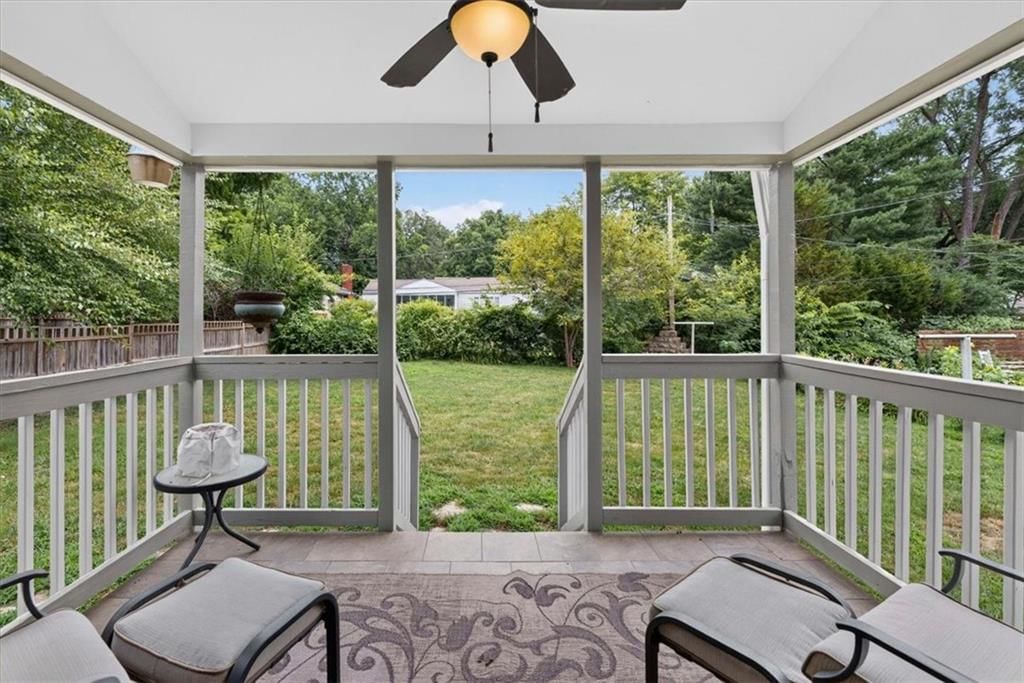 8407 Mercier Street — photo 10