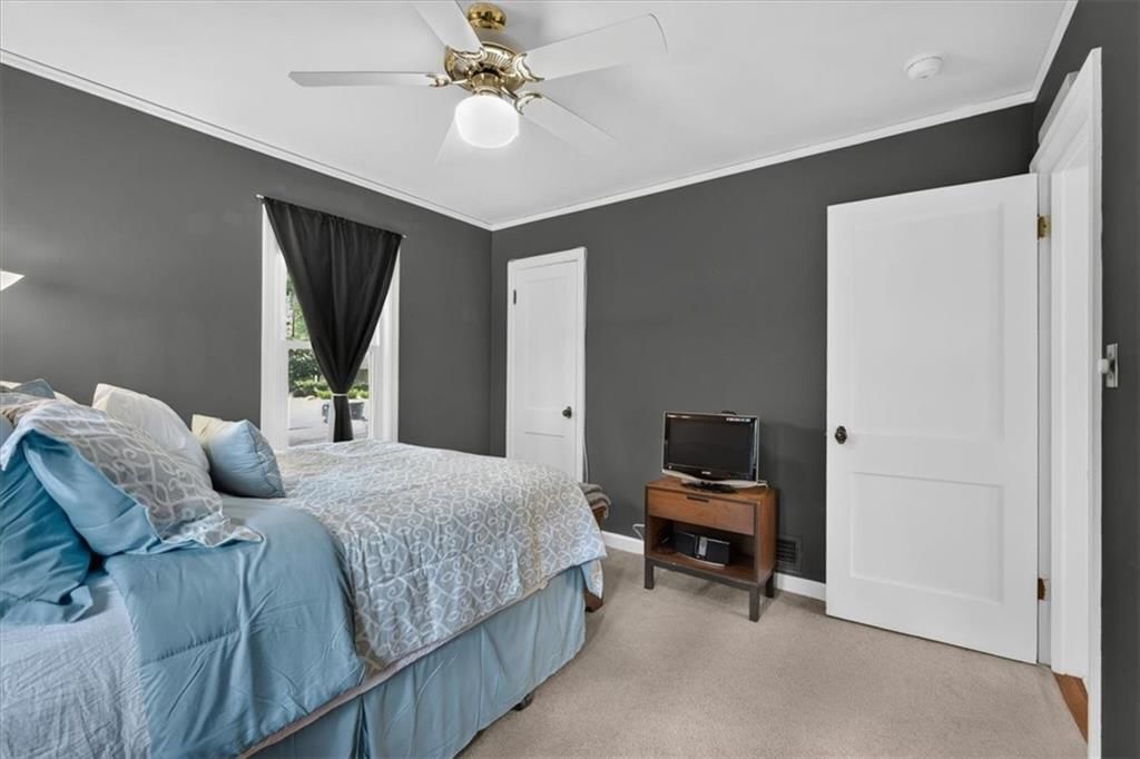8407 Mercier Street — photo 15
