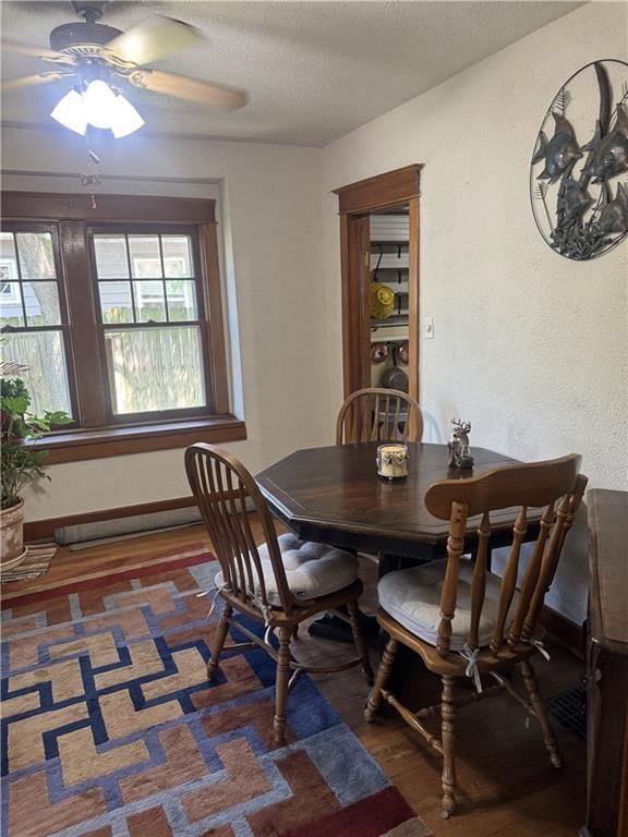 225 W Moore Street — photo 24