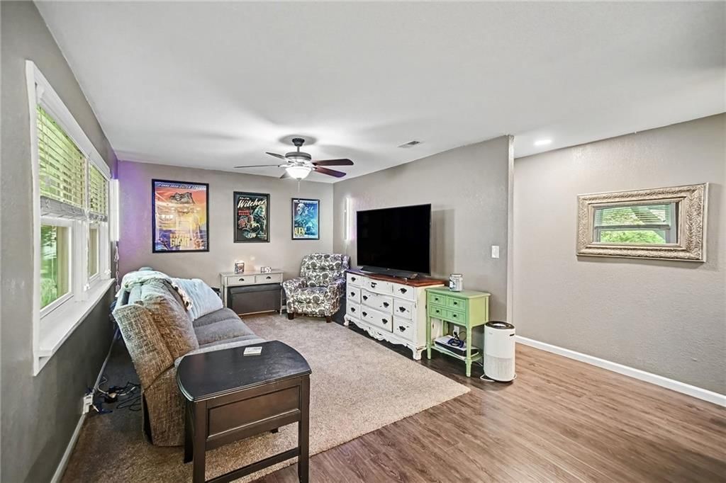 3626 N LISTER Avenue — photo 6