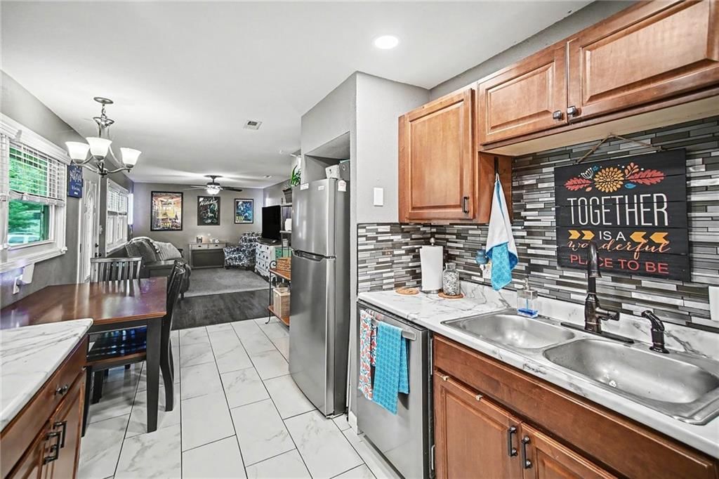 3626 N LISTER Avenue — photo 10