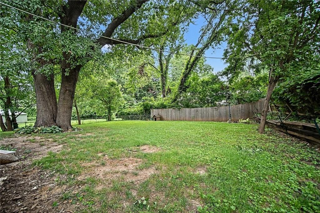 3626 N LISTER Avenue — photo 25