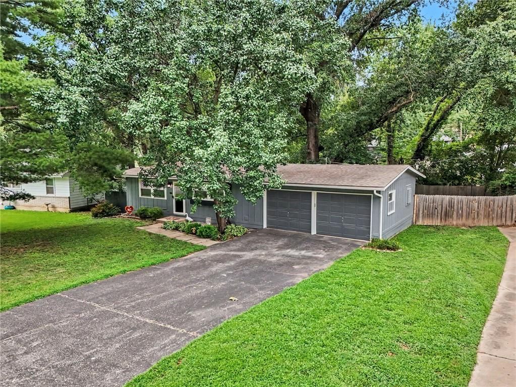3626 N LISTER Avenue — photo 28