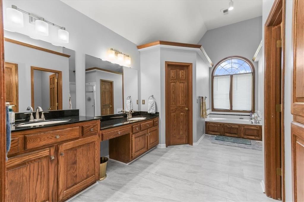 2525 SE Nottingham Drive — photo 29