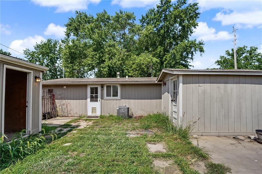 1502 Cadet Avenue — photo 22