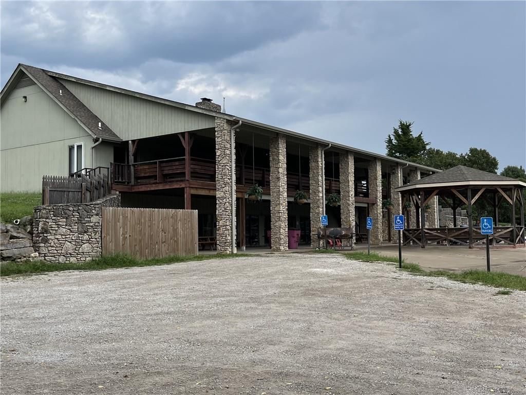 10 Nebraska Drive — photo 35