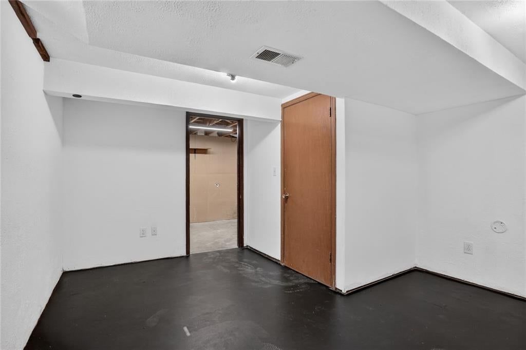 814 NE Mulberry Street — photo 20