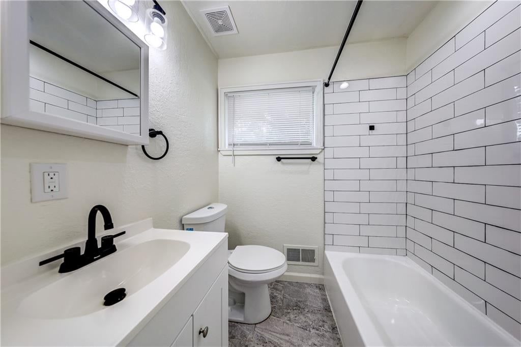7800 E 108th Street — photo 12