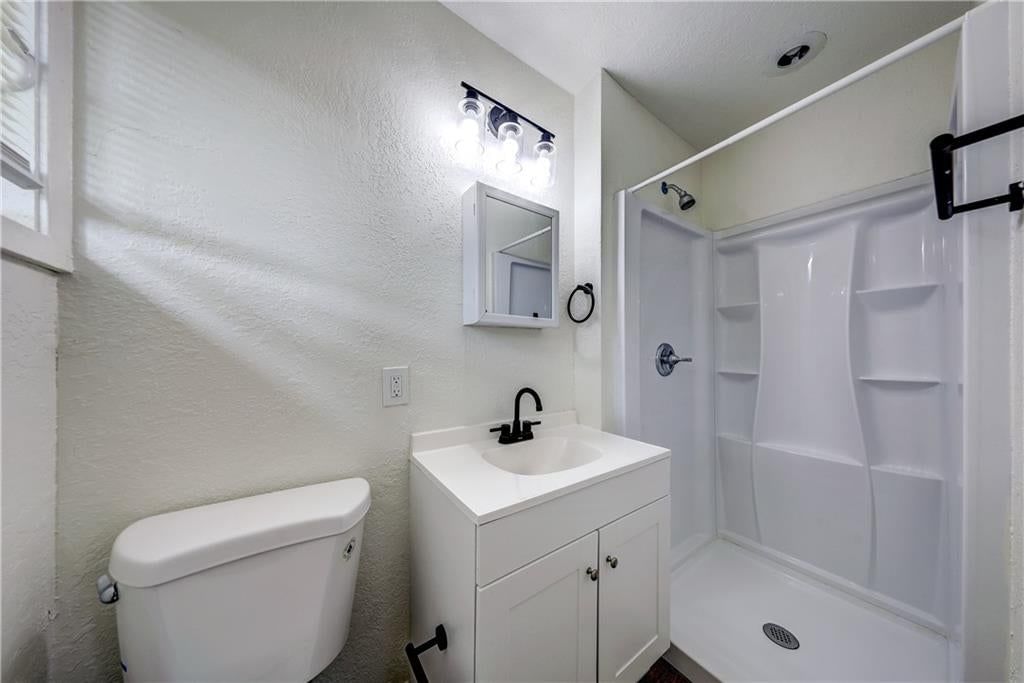 7800 E 108th Street — photo 14