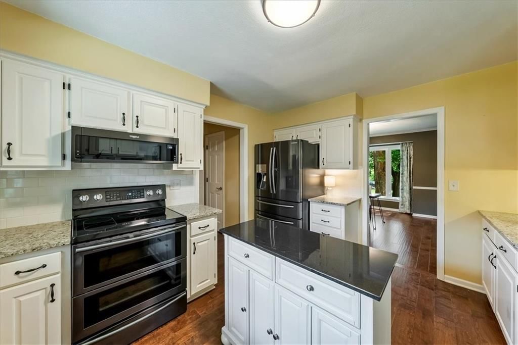 14630 W 86th Street — photo 8