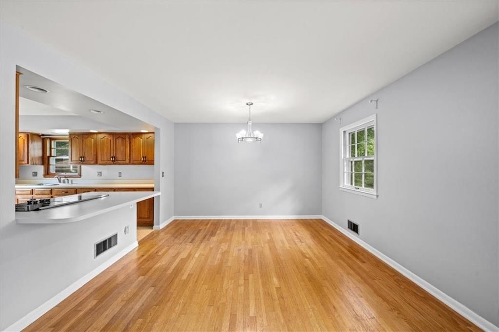 4506 E 105 Street — photo 7