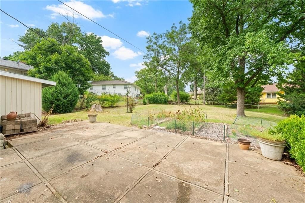 4506 E 105 Street — photo 24