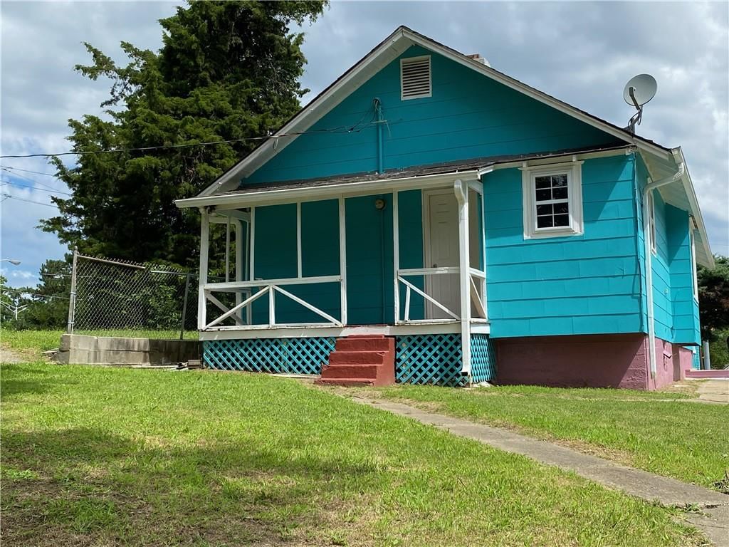 2701 Parallel Avenue — photo 3