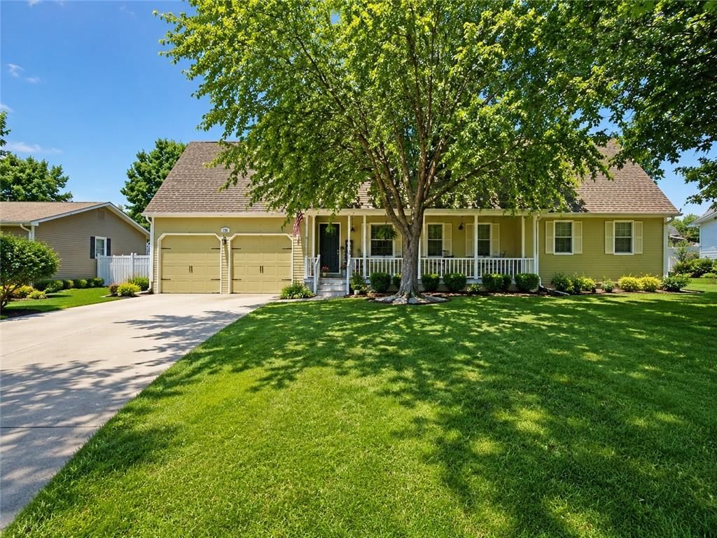 1735 S Ash Street, Ottawa, KS