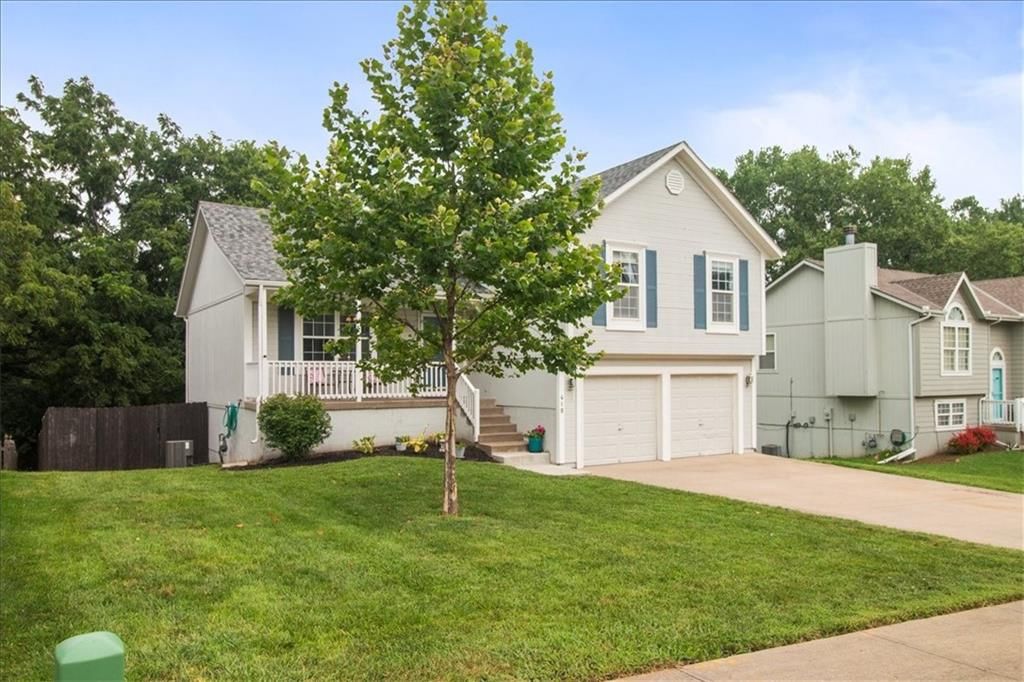 418 Granite Drive — photo 2