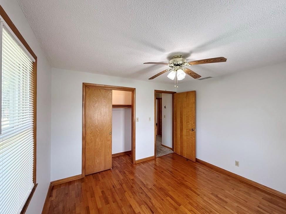 1409 S 32 Highway — photo 12