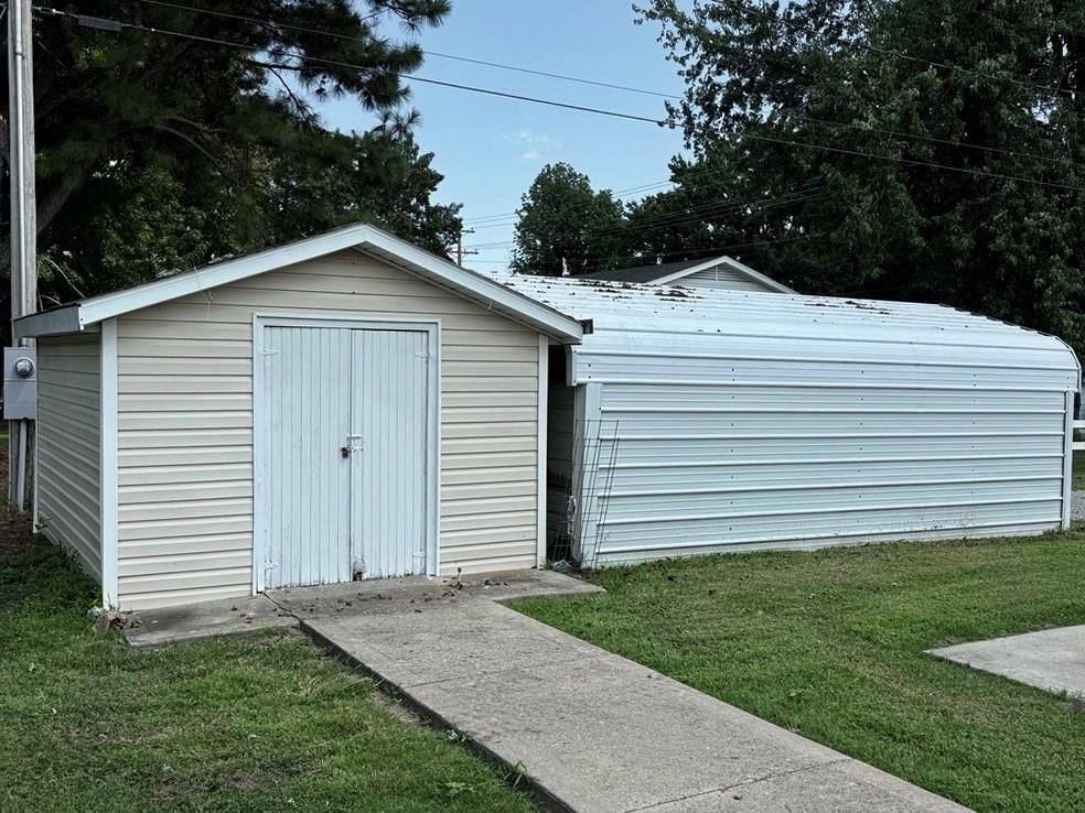 1409 S 32 Highway — photo 20