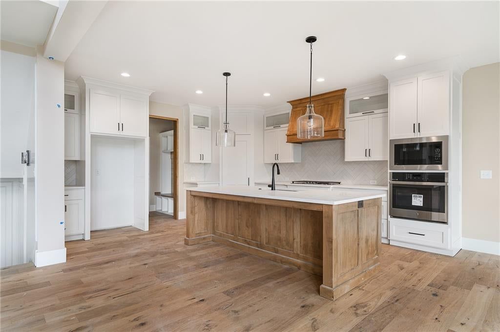 1401 Upton Court — photo 9