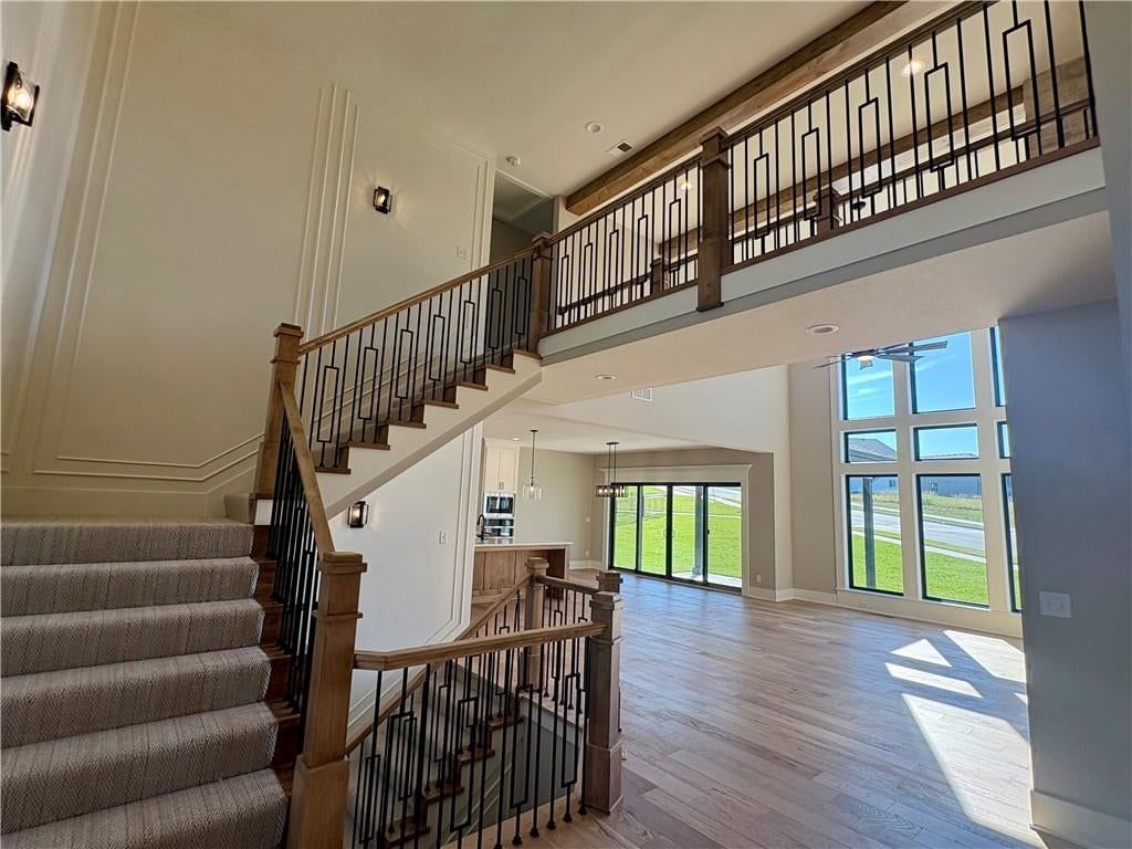 1401 Upton Court, Raymore, MO: listing photo 3