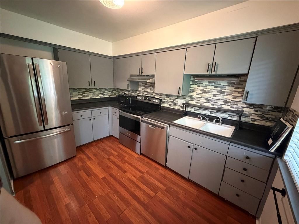 7909 Grandview Street — photo 8