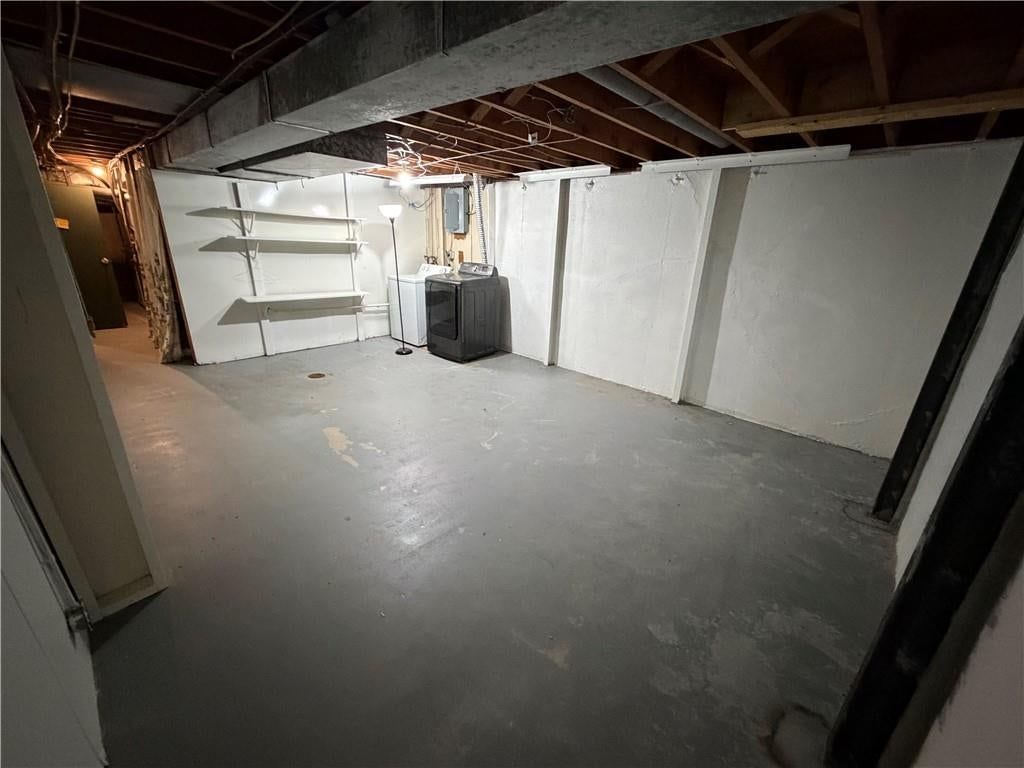 7909 Grandview Street — photo 30
