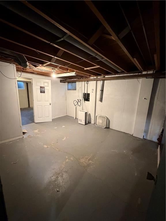 7909 Grandview Street — photo 31