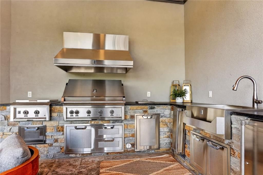 8085 Green Glades Court — photo 37