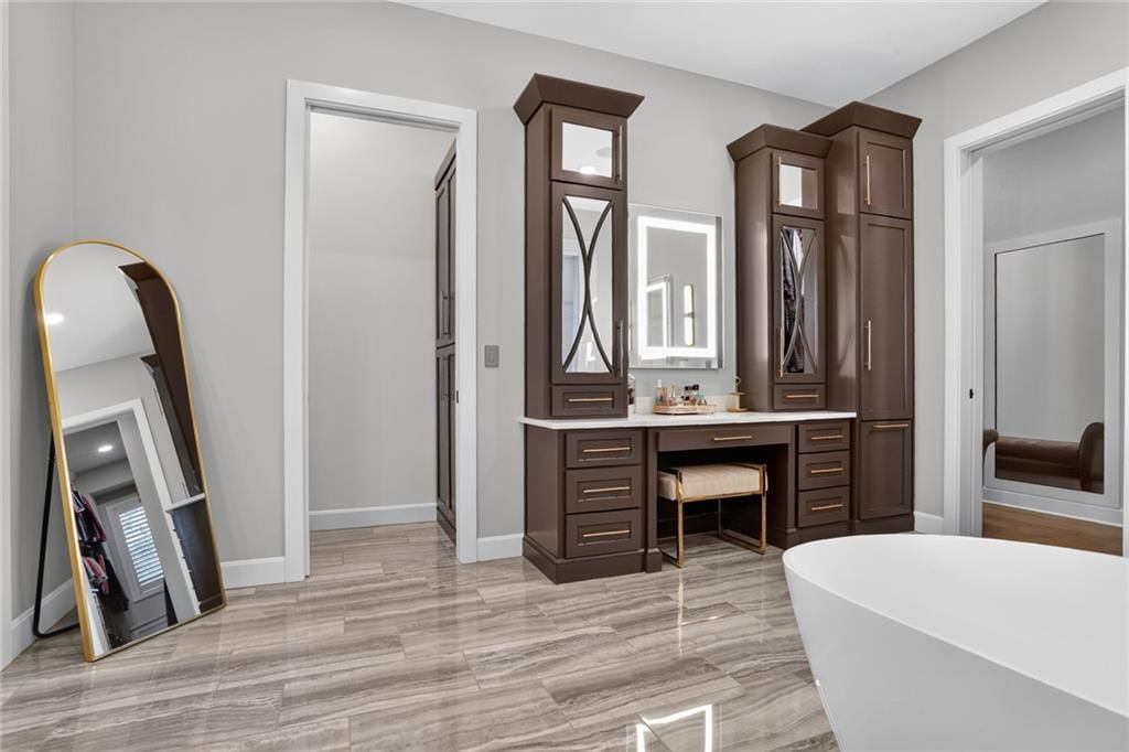 8085 Green Glades Court — photo 44