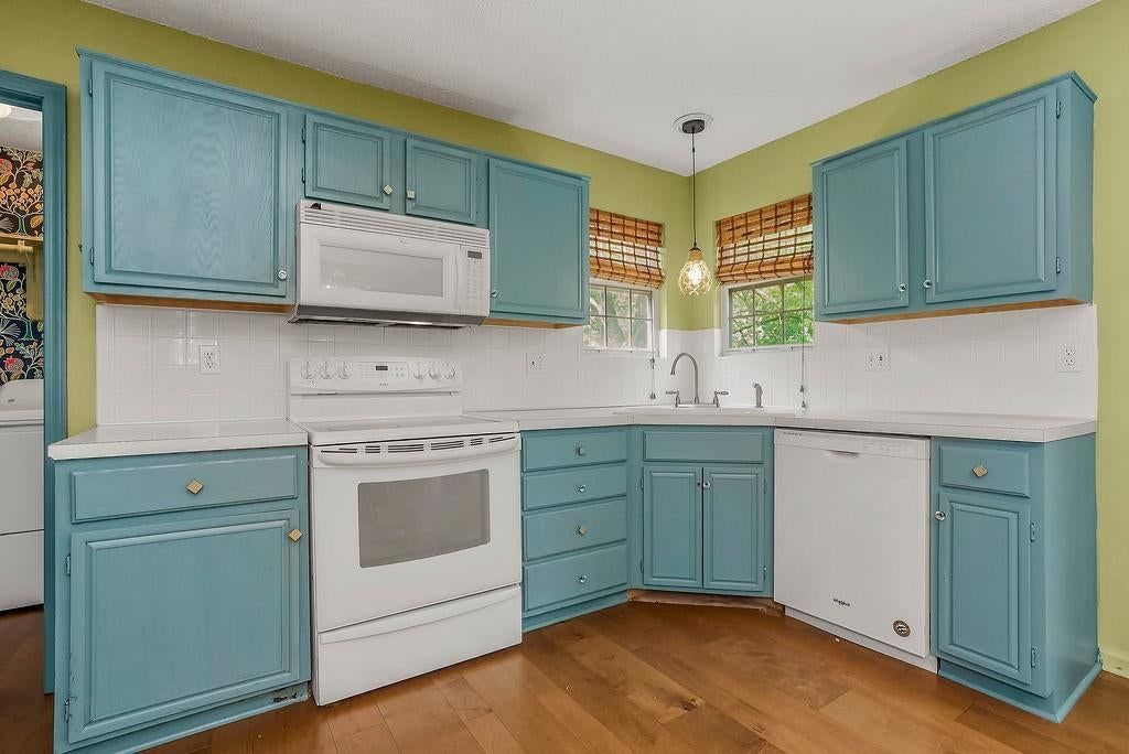 1704 Hunter Drive — photo 10