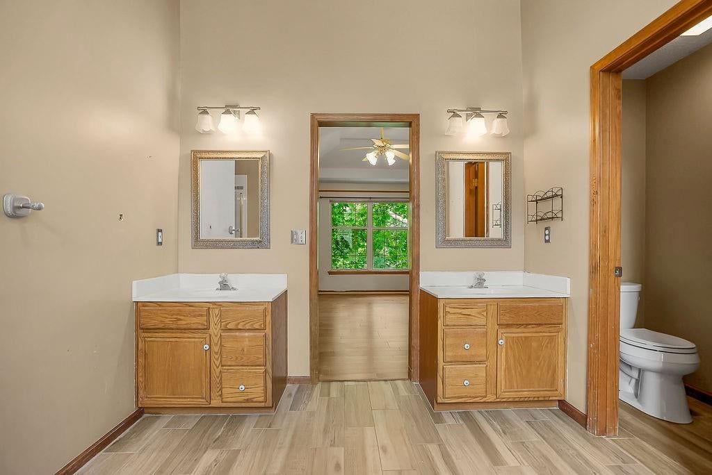 1704 Hunter Drive — photo 18