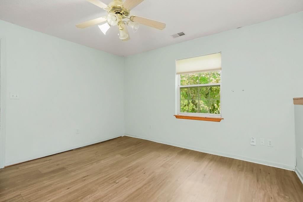 1704 Hunter Drive — photo 27