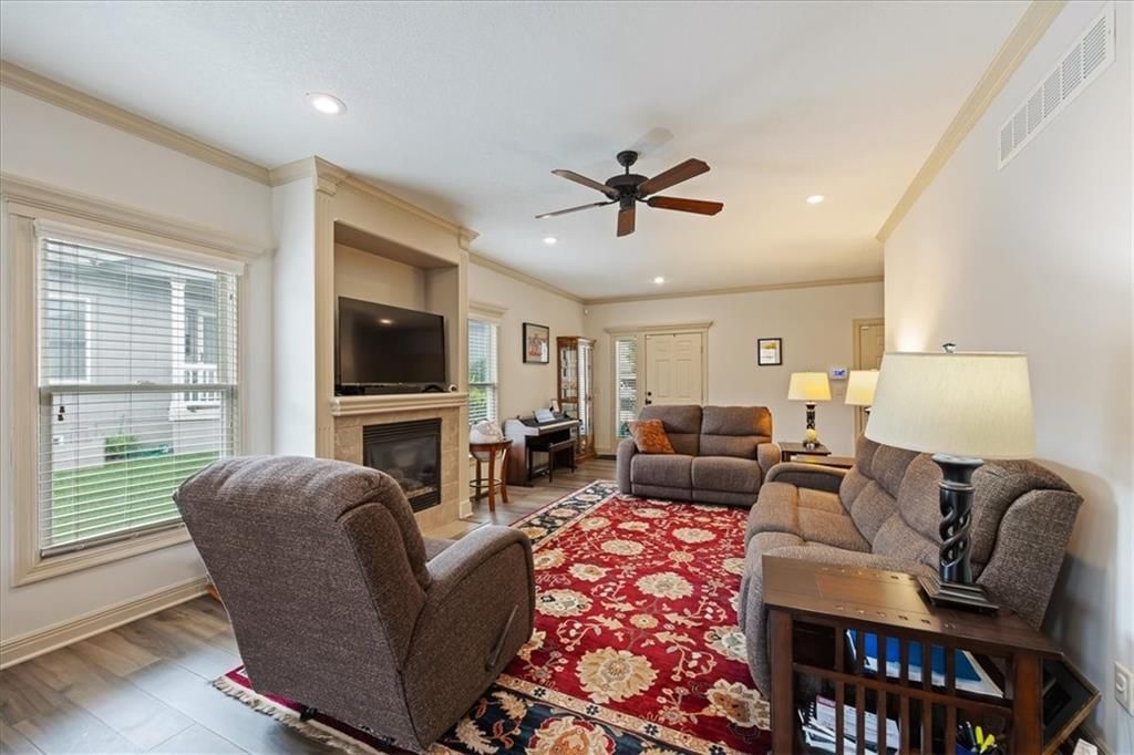6405 Constance Street — photo 2