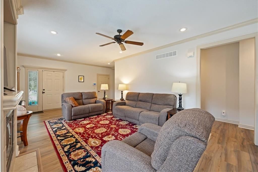 6405 Constance Street — photo 3