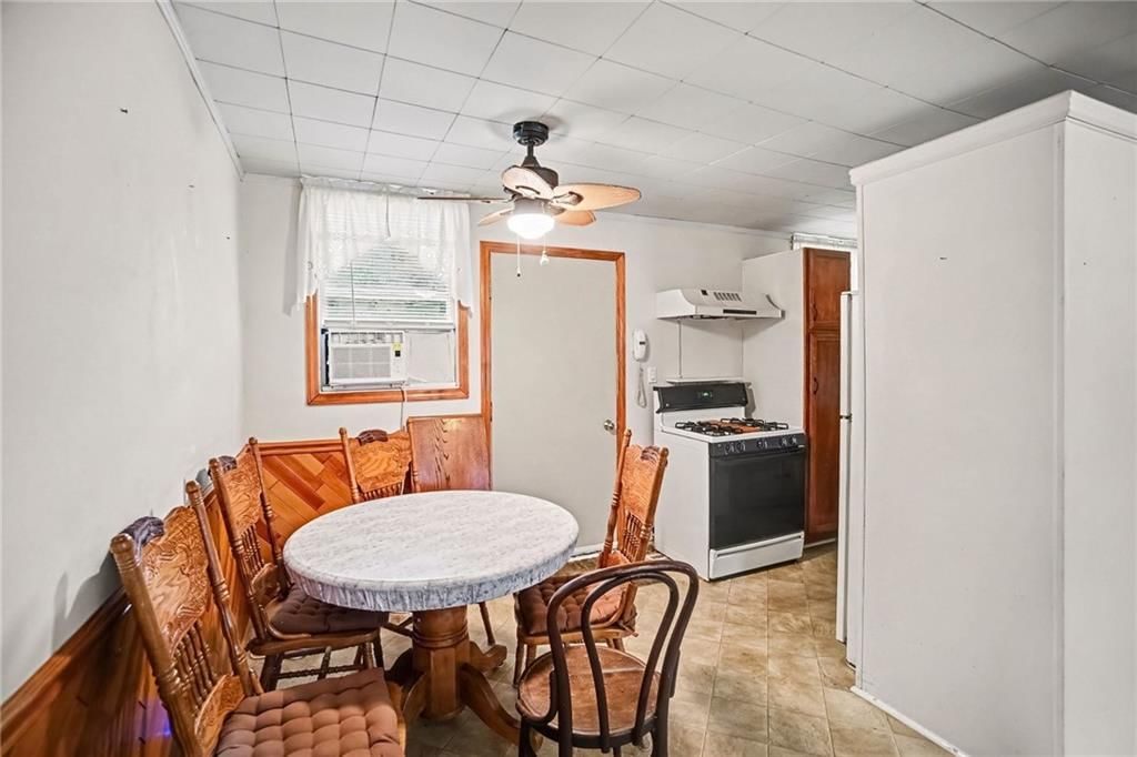 4519 N Troost Avenue — photo 12