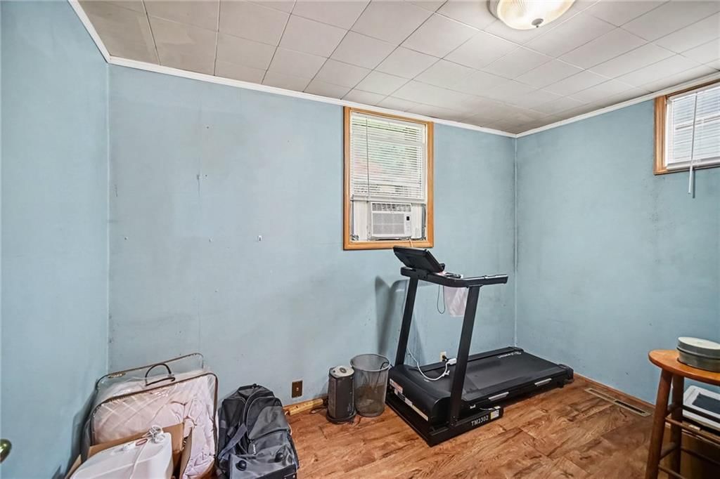4519 N Troost Avenue — photo 17