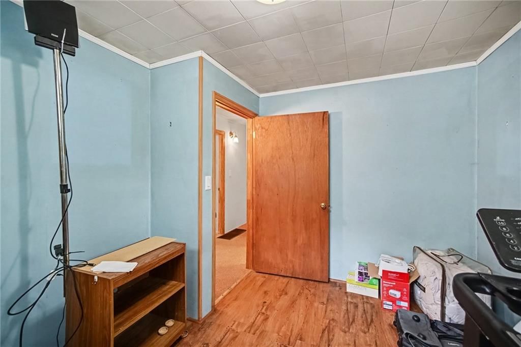 4519 N Troost Avenue — photo 18