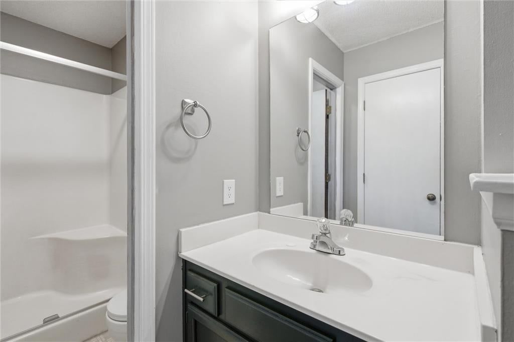 1112 SW Breckenridge Court — photo 18