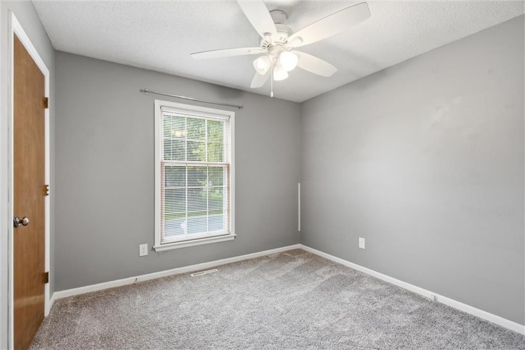 1112 SW Breckenridge Court — photo 20